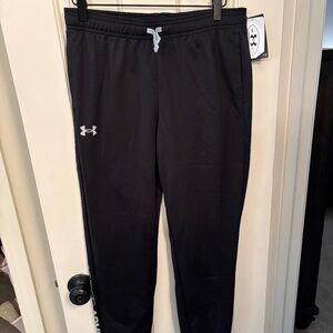 Boys Under Armour sweatpants- Size XL